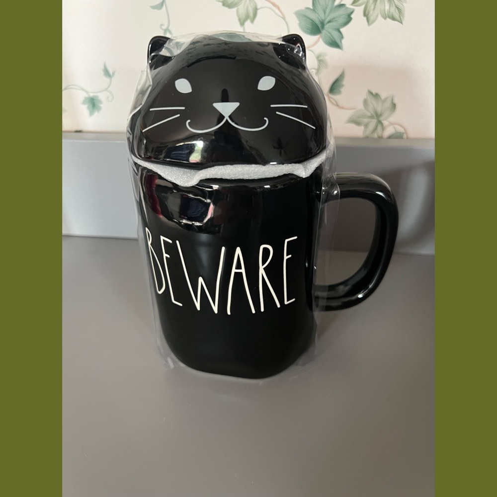 Rae Dunn Halloween Cat Mug